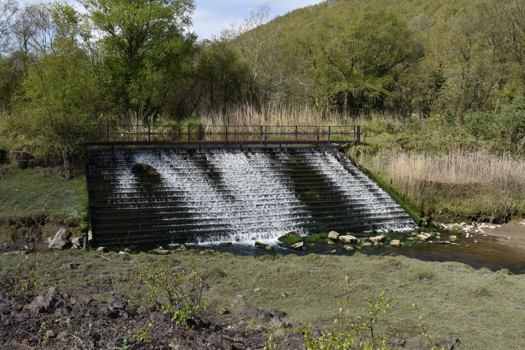 Tennant Canal overflow at Red Jacket Pill 2022.