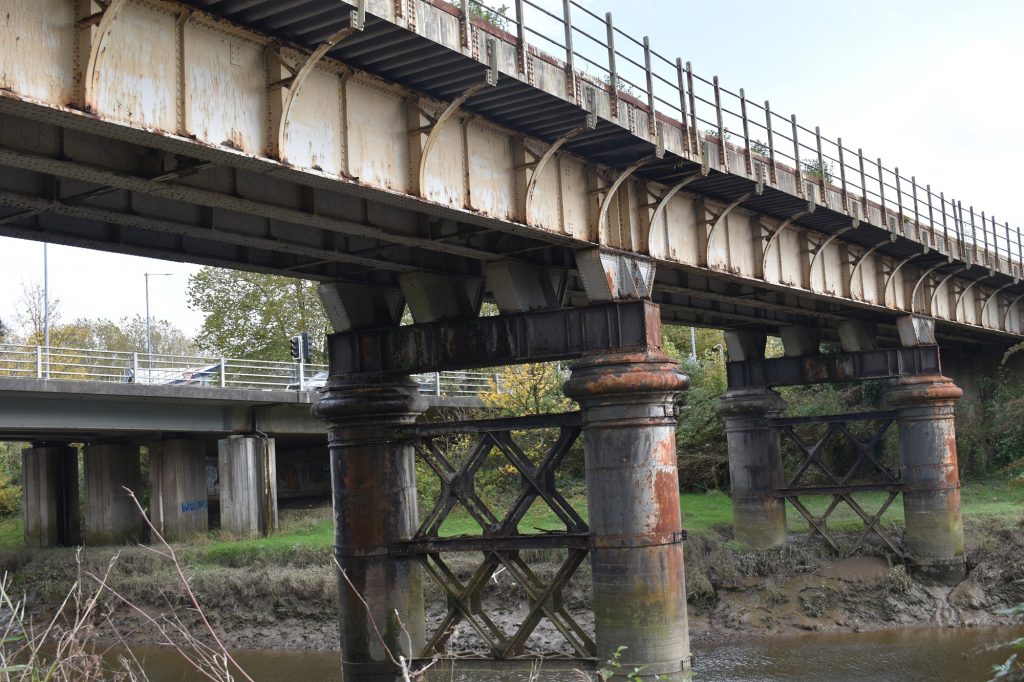 An 1890 rebuild of the original timber bridge by Brunel.
