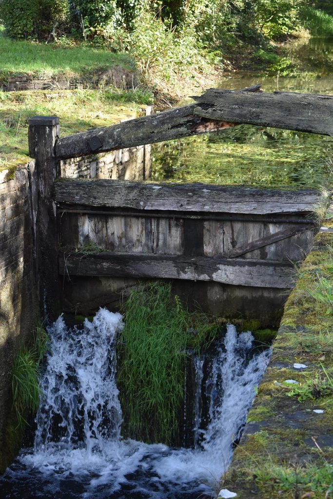 The Neath Canal Resolven
