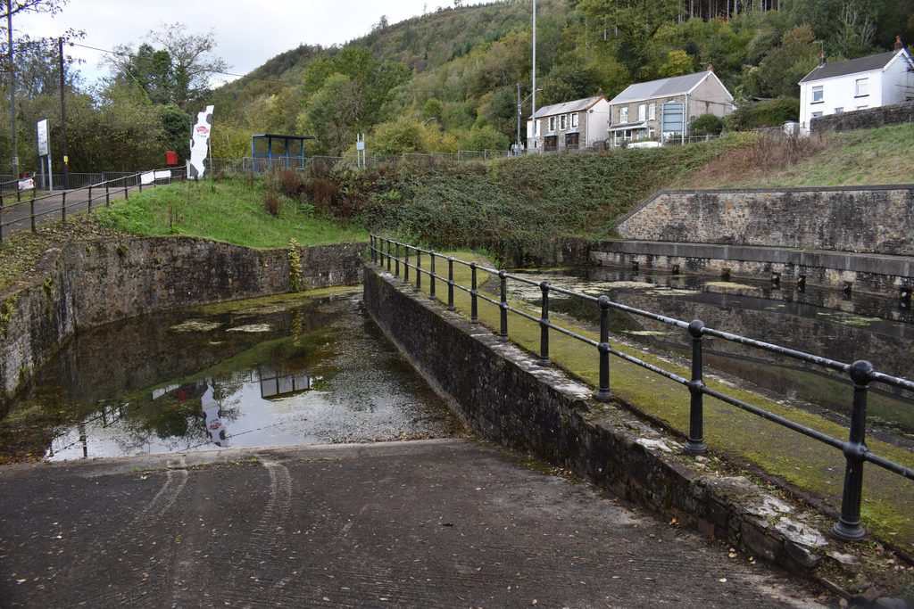 The Neath Canal Resolven