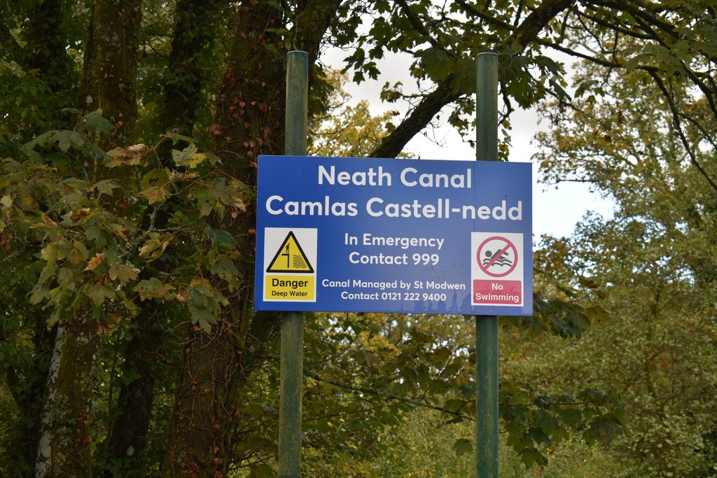 The Neath Canal Resolven