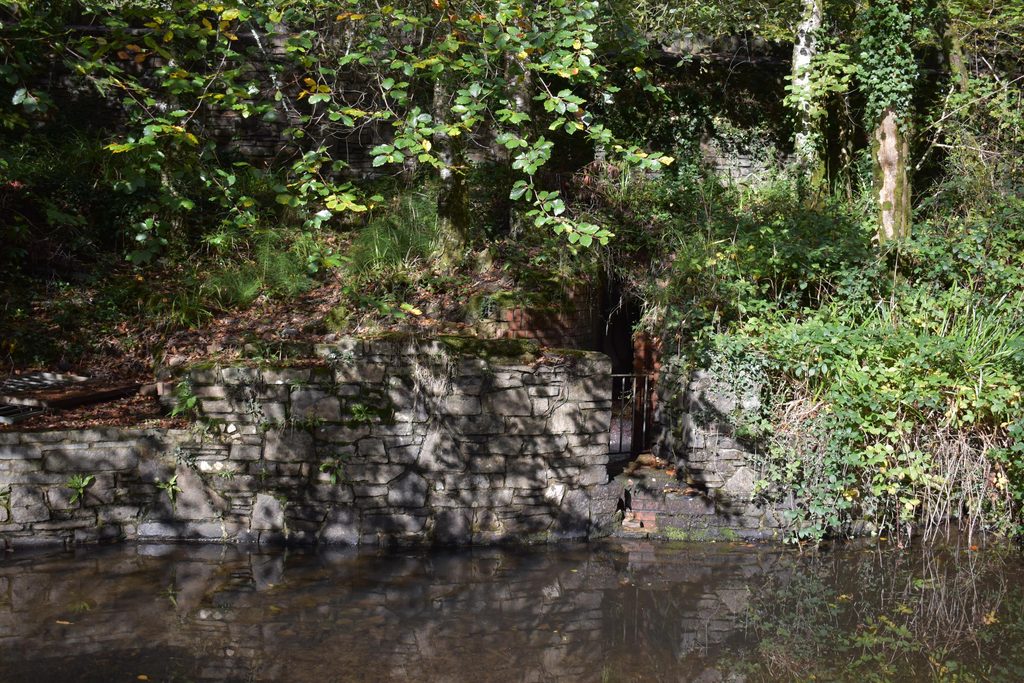 The Neath Canal Resolven
